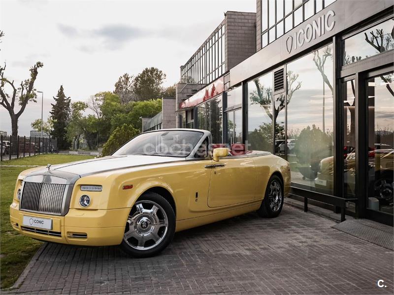 ROLLS-ROYCE PHANTOM DROPHEAD CABRIO