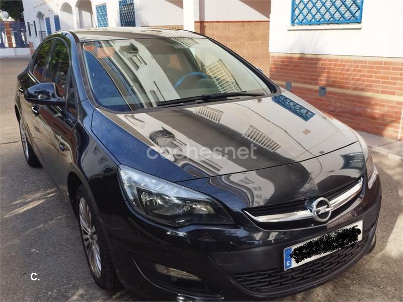 OPEL Astra 1.6 Selective 4p.