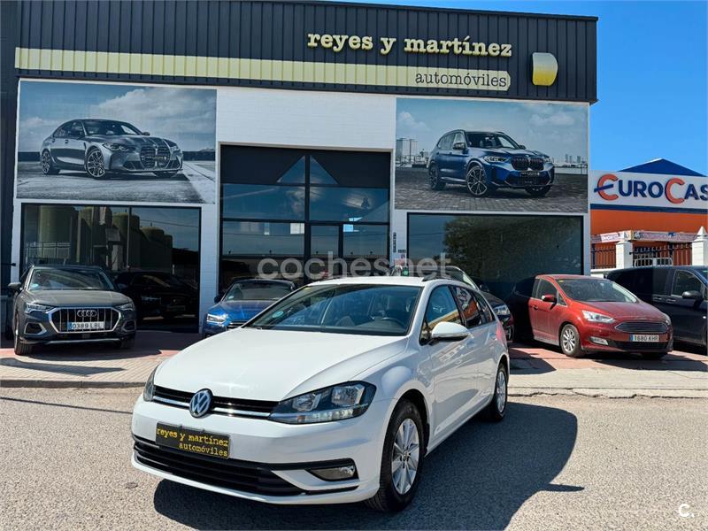 VOLKSWAGEN Golf Advance 1.6 TDI Variant