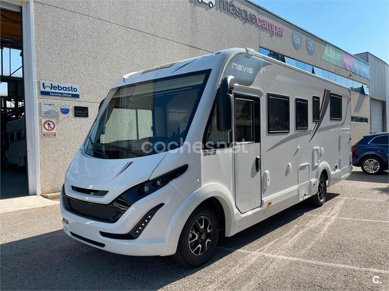 Autocaravana Integral McLouis NEVIS 881 Año 2024