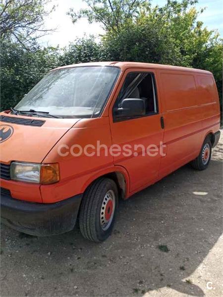 VOLKSWAGEN Transporter