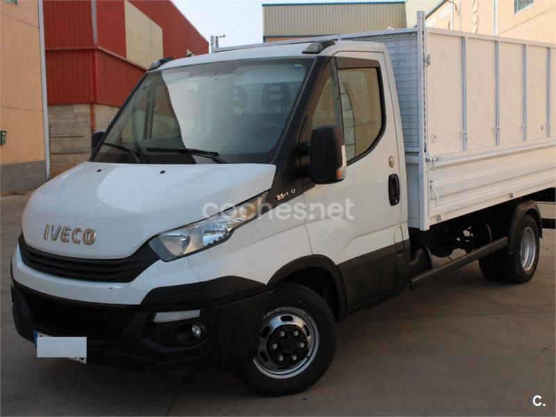 IVECO DAILY BASCULANTE - VOLQUETE- CAJA FIJA