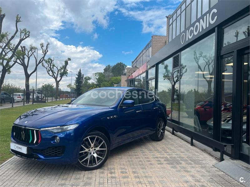 MASERATI Levante V6 350 HP AWD