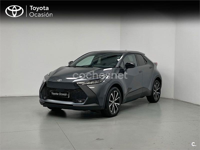 TOYOTA CHR 2.0 220PH Advance