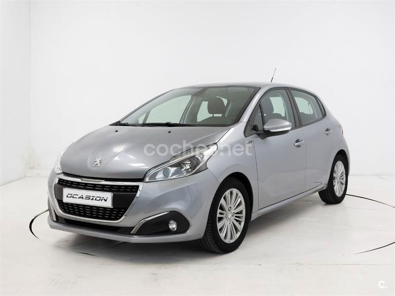 PEUGEOT 208 5P Signature 1.2L PureTech 60KW 82CV 5p.