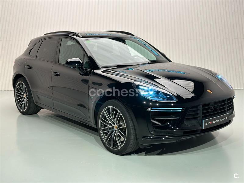 PORSCHE Macan Turbo