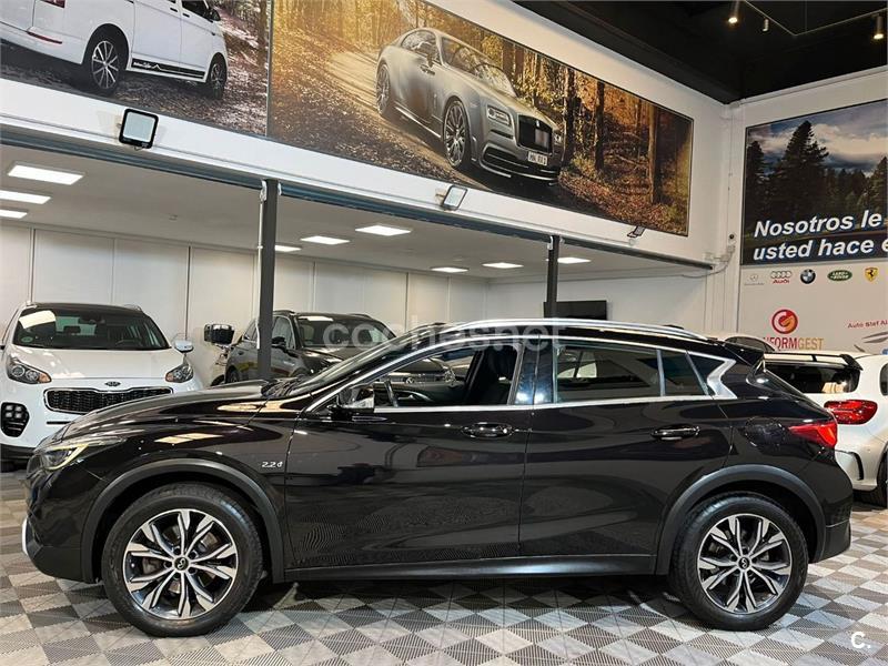 INFINITI QX30 2.2D PREMIUM TECH 7DCT AWD