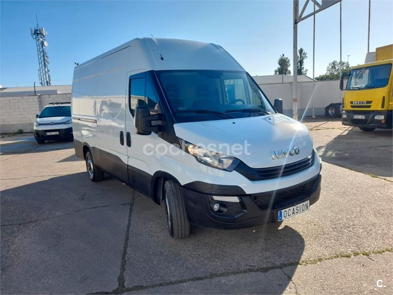 IVECO Daily 2.3 TD 35S 12 V 3520H2 4p.