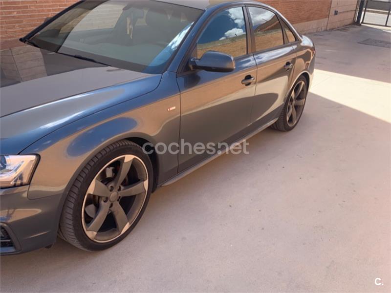 AUDI A4 2.0 TDI quattro S tronic S line ed