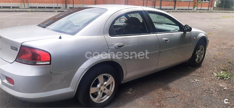 CHRYSLER Sebring 2.0 LE ABS 4p.