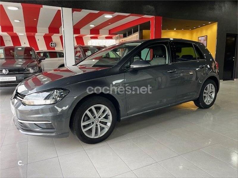 VOLKSWAGEN Golf Advance 1.6 TDI DSG