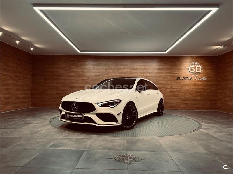 MERCEDES-BENZ CLA CLA MercedesAMG 35 4Matic Shooting Bra