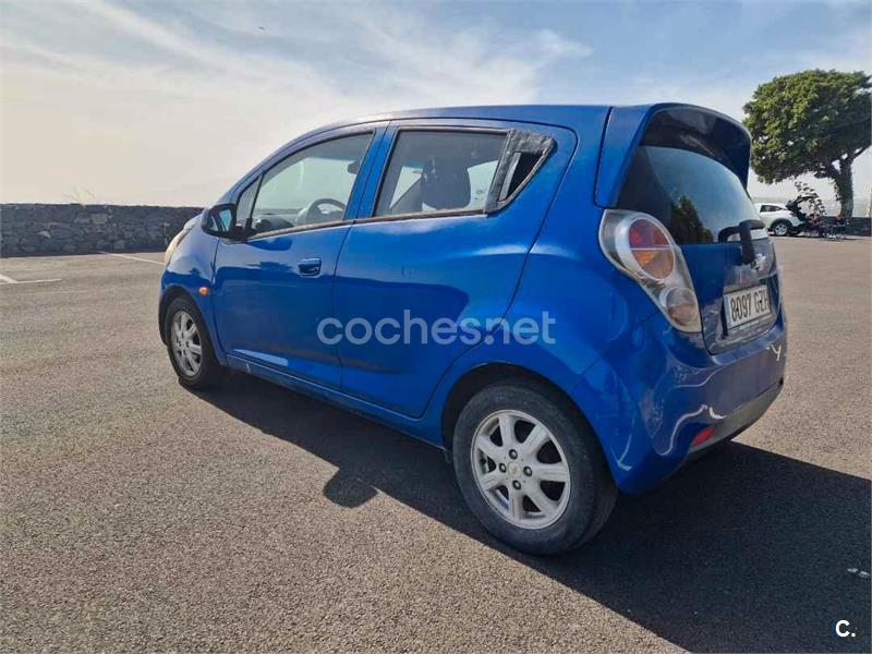 CHEVROLET Spark