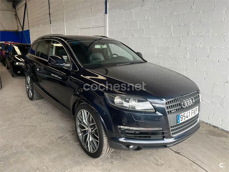 AUDI Q7 3.0 TDI quattro tiptronic