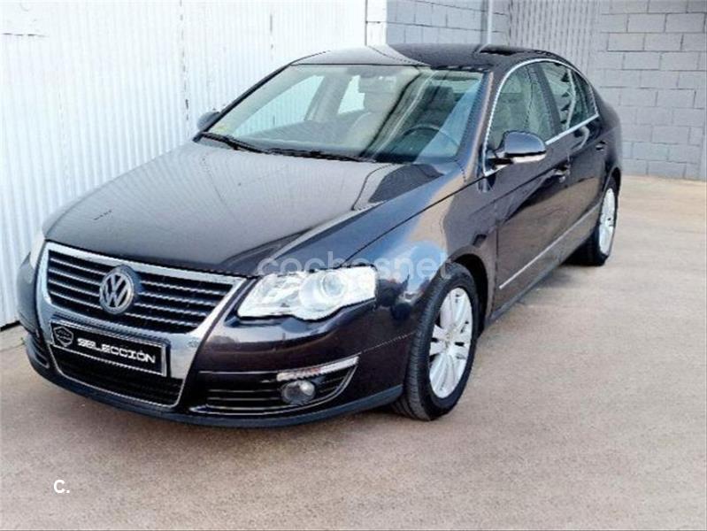 VOLKSWAGEN Passat 2.0 TDI DPF Highline