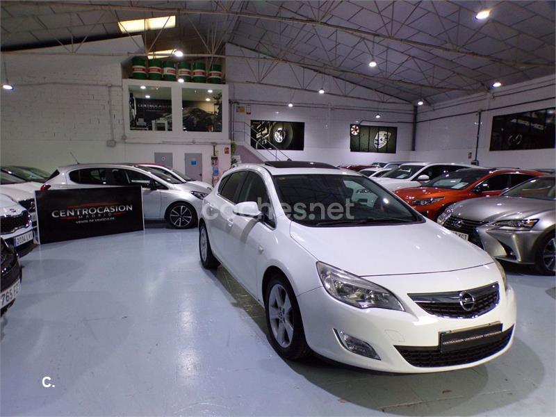 OPEL Astra 1.6 Sport