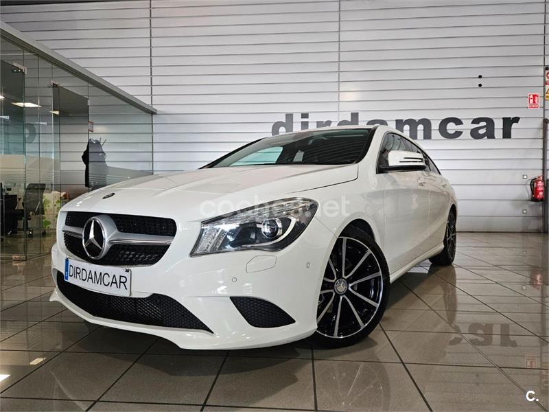 MERCEDES-BENZ Clase CLA CLA 220 CDI Aut. Urban Shooting Brake