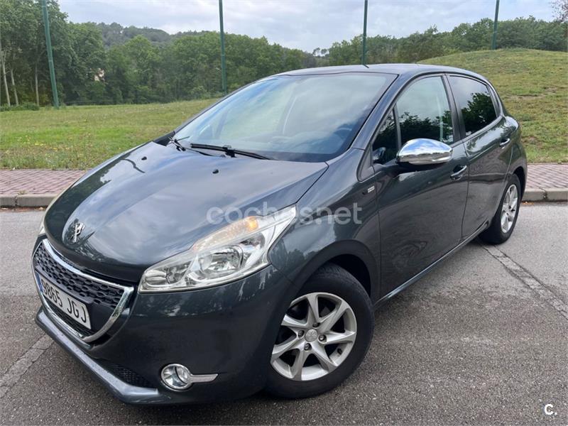 PEUGEOT 208 ACCESS 1.4 HDi 68