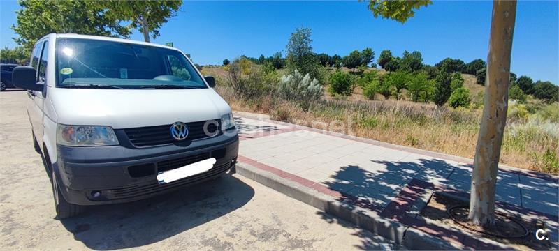 VOLKSWAGEN Transporter 2.5TDI 130CV CORTA 2.8T 4p.