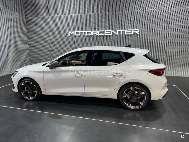 CUPRA León 1.5 eTSI DSG