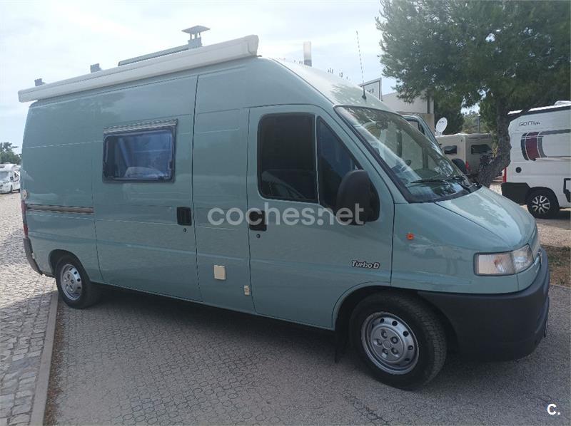 Furgoneta carrozada Peugeot Boxer 2.5 td