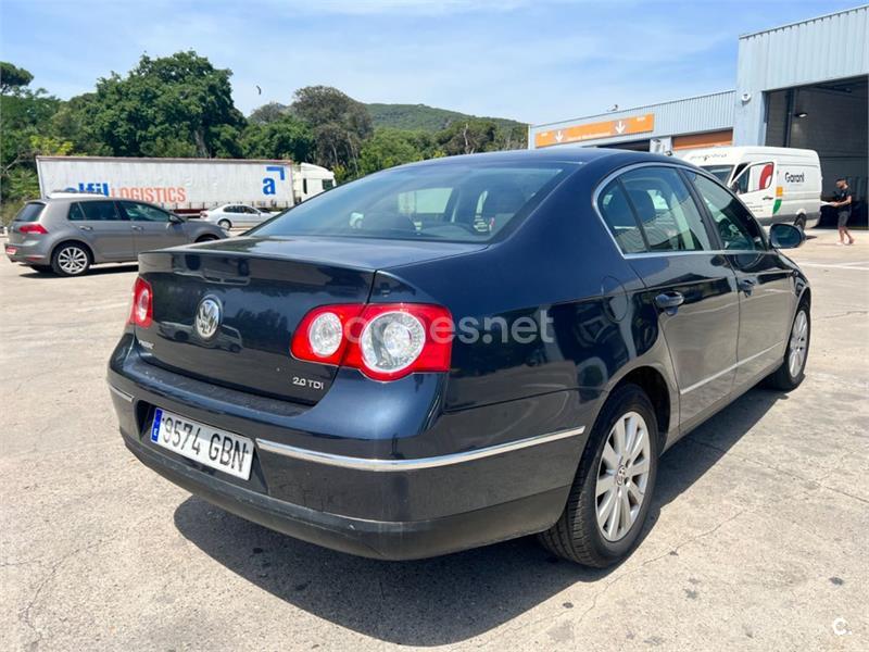 VOLKSWAGEN Passat 2.0 TDI Advance