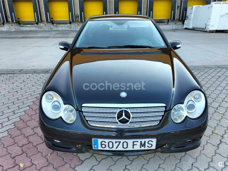 MERCEDES-BENZ Clase C C 180 K SPORTCOUPE SPORT EDITION 3p.