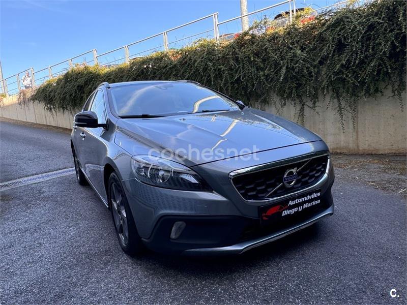 VOLVO V40 2.0 D2 Inscription