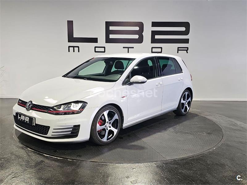 VOLKSWAGEN Golf 2.0 TSI 220cv DSG GTI BMT 5p.