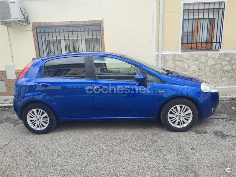 FIAT Grande Punto 1.3 Multijet 16v Emotion