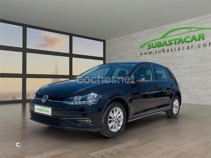 VOLKSWAGEN Golf Ready2Go 1.0 TSI