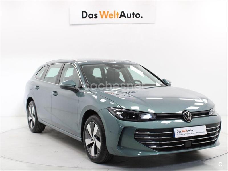 VOLKSWAGEN Passat Business 1.5 eTSI 110kW 150CV DSG 5p.