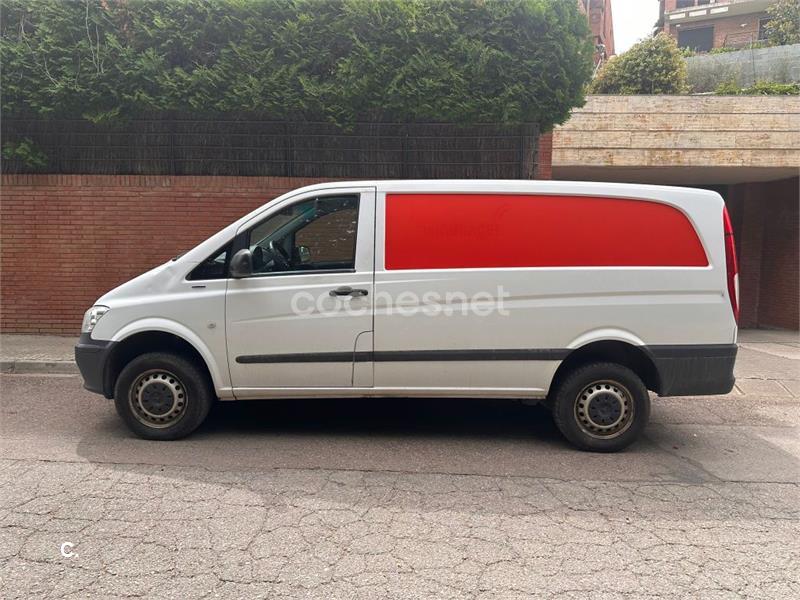 MERCEDES-BENZ Vito 113 CDI 4x4 Vito L Larga 4p.