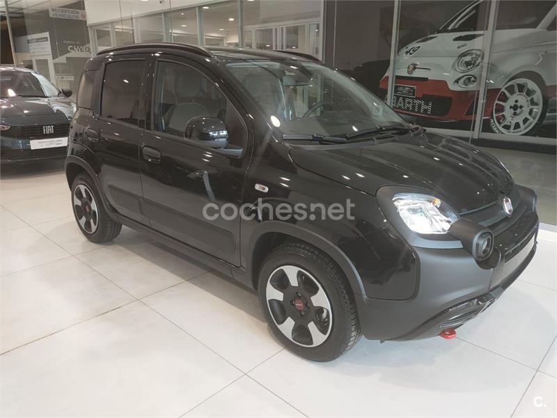 FIAT Panda Panda Cross 1.0 Hybrid 51kw 70CV 5p.