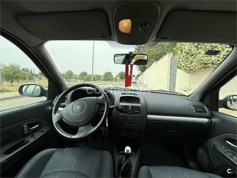 RENAULT Clio Grand Tour Expression 1.2 16v eco2