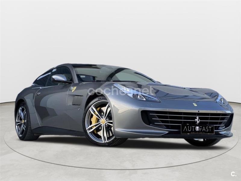 FERRARI GTC4 Lusso DCT