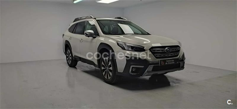 SUBARU Outback 2.5i Touring CVT Lineartronic AWD