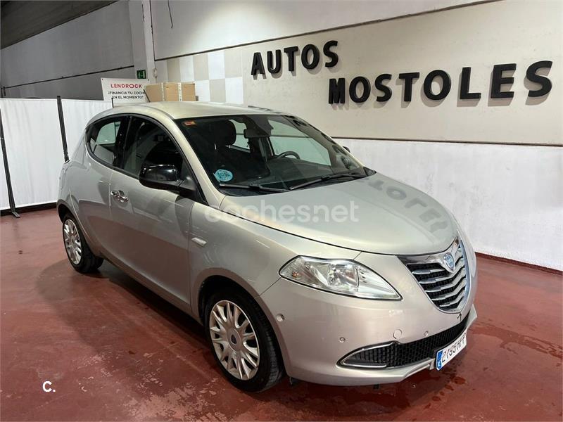 LANCIA Ypsilon 0.9 85 cv StopStart Platinum