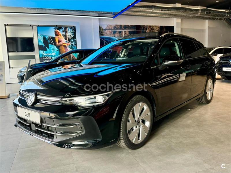 VOLKSWAGEN Golf Style 1.5 eTSI 85kW 115CV DSG Variant 5p.