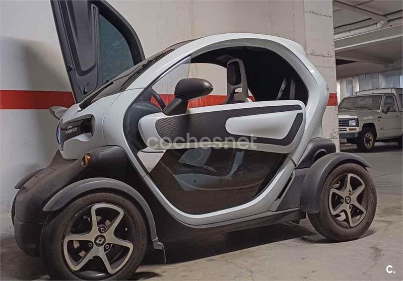 RENAULT Twizy