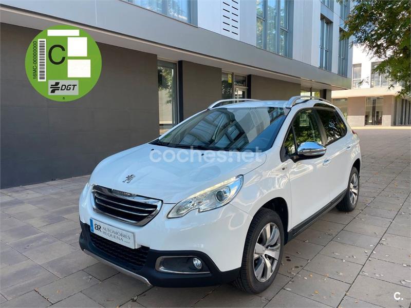 PEUGEOT 2008 Style 1.2L PureTech SS