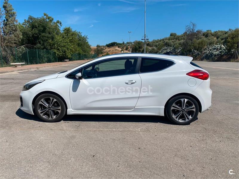 KIA proceed GT