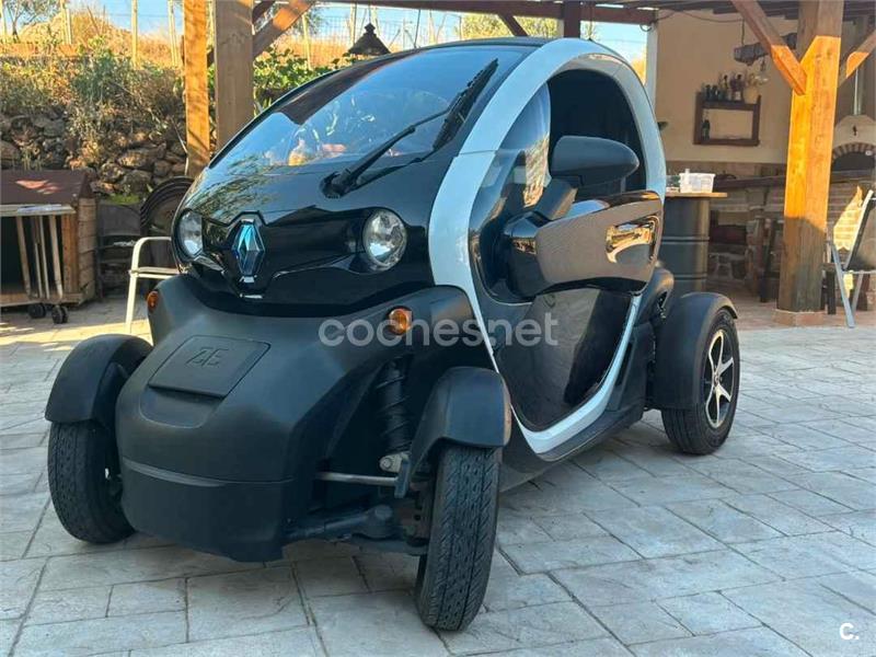 RENAULT Twizy