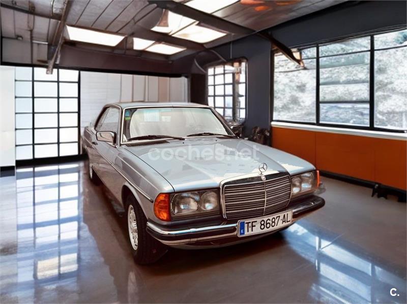 MERCEDES-BENZ 230