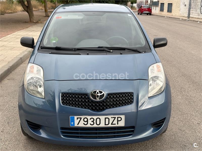 TOYOTA Yaris 1.3 VVTi Yaris 5p.