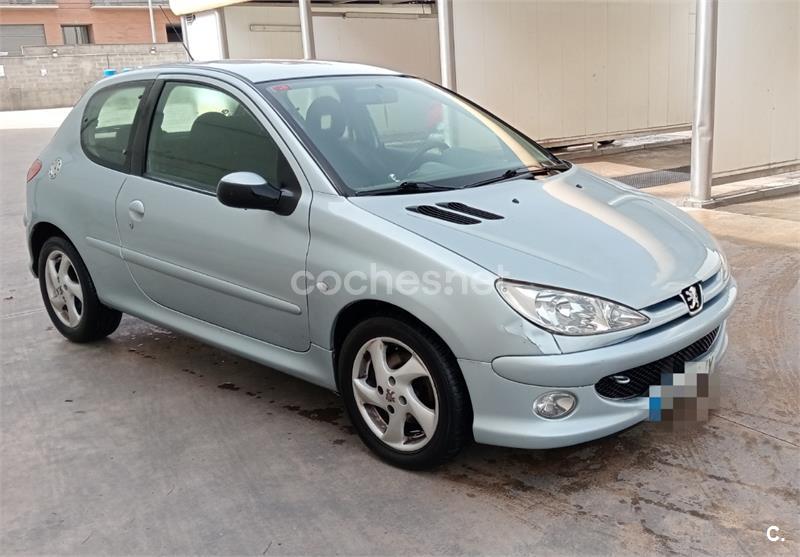 PEUGEOT 206 2.0 HDI Play Station 2 3p.