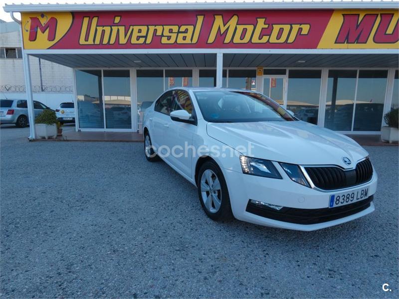 SKODA Octavia 1.6 TDI Ambition