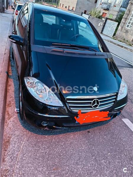 Minichamps 1:18 Mercedes-Benz SLK-Class, rouge / blanc B6 696 0513 modèle voiture B6 696 0513