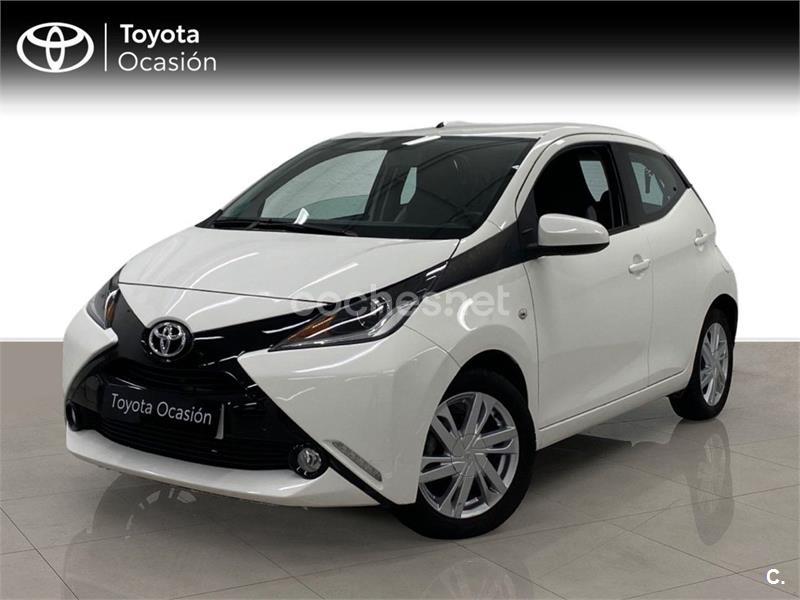 TOYOTA Aygo 1.0 70 xplay