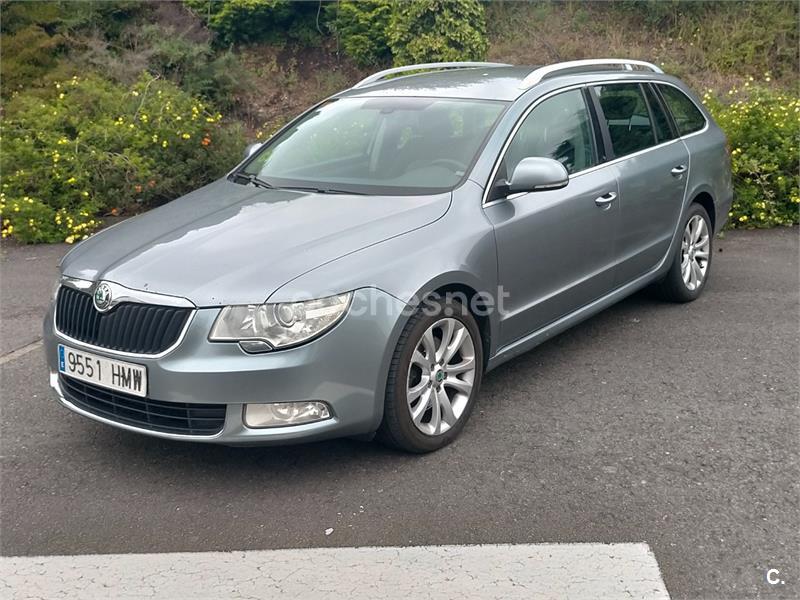 SKODA Superb Combi 2.0 TDI PD DPF Active